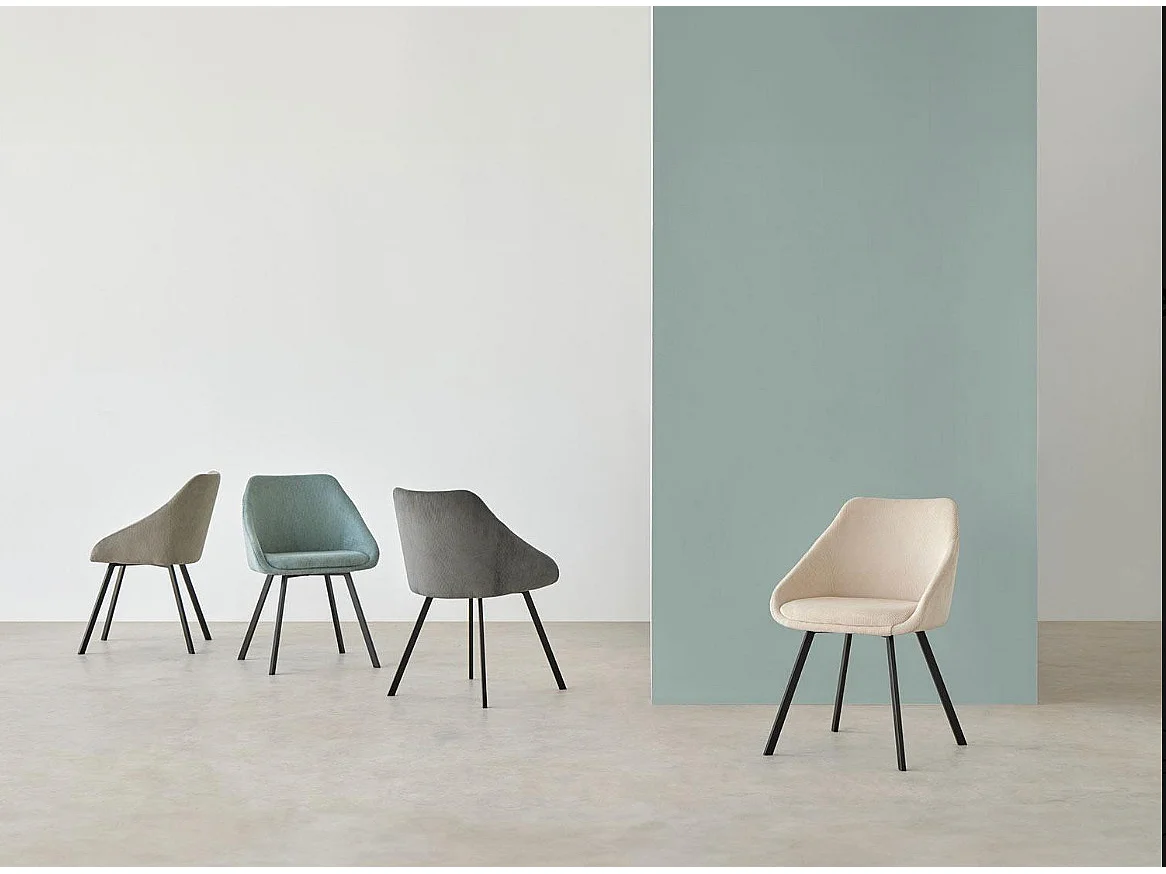 Chaise moderne Maggie - Élégance en velours et pieds métal noir-Couleur Beige clair