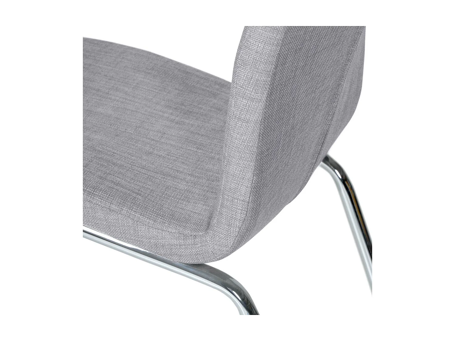 Chaise tissu gris clair et pieds chromé Karila