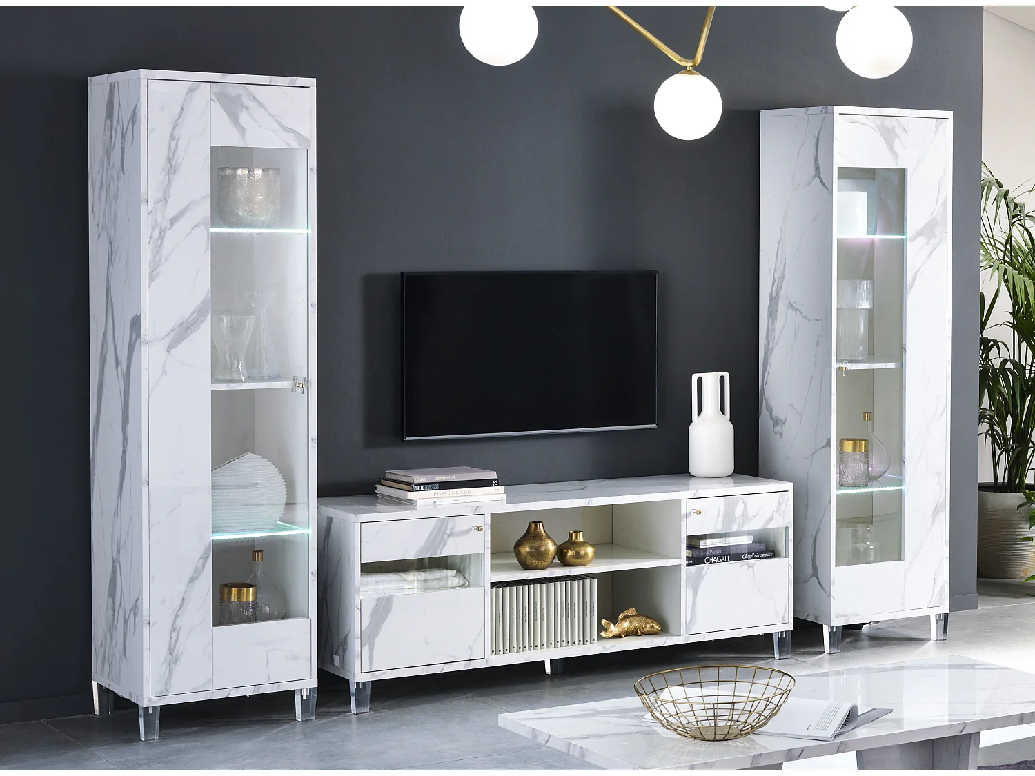 Vitrine 1 porte à Led bois blanc effet marbre vernis et verre trempé Botela 52cm