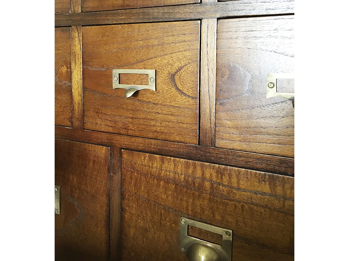 Commode en bois massif de Mindy 14 tiroirs Orka 90cm