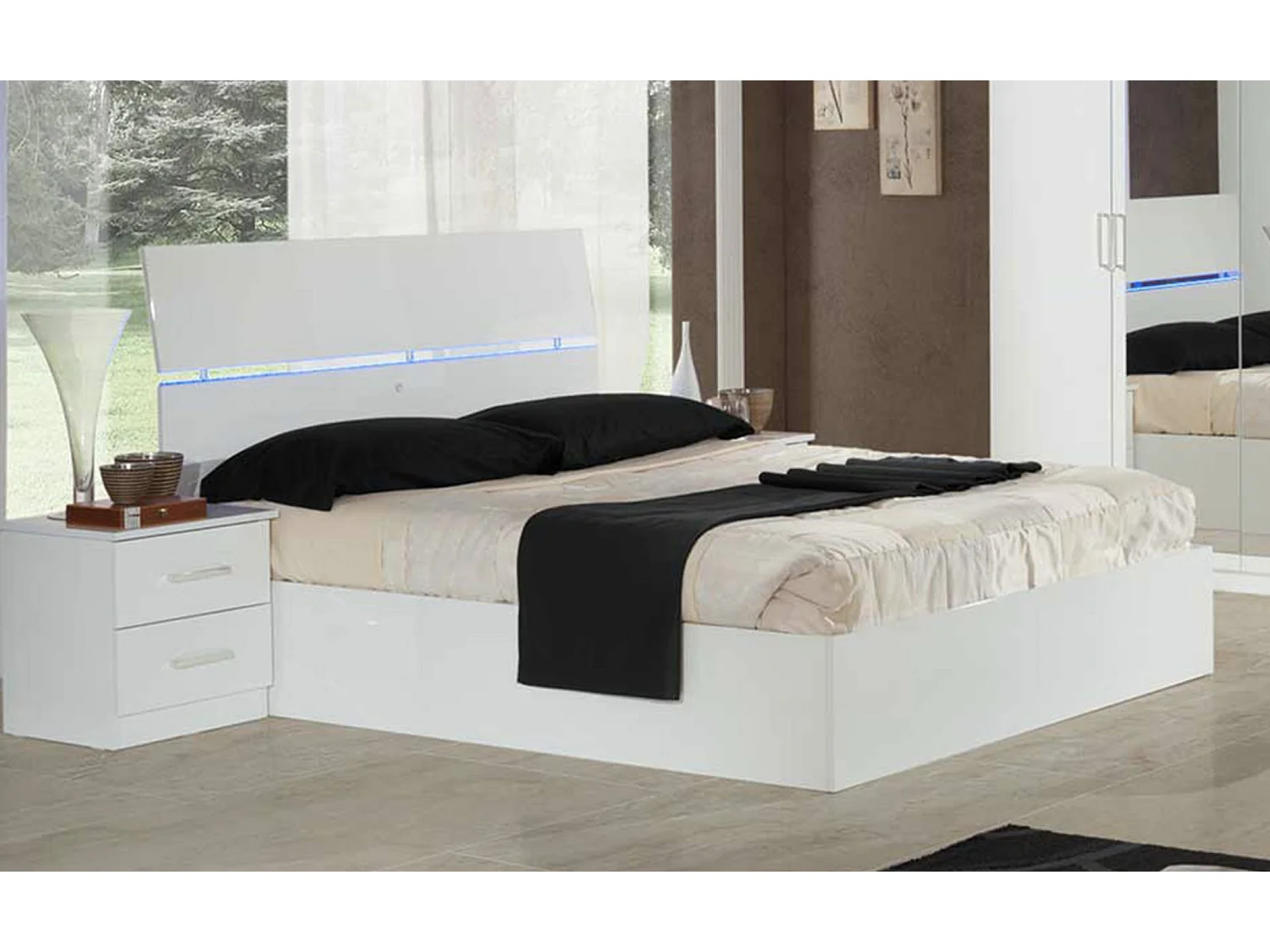 Lit coffre bois blanc laqué et tête de lit blanche laquée avec led Mona-Couchage 140x190 cm