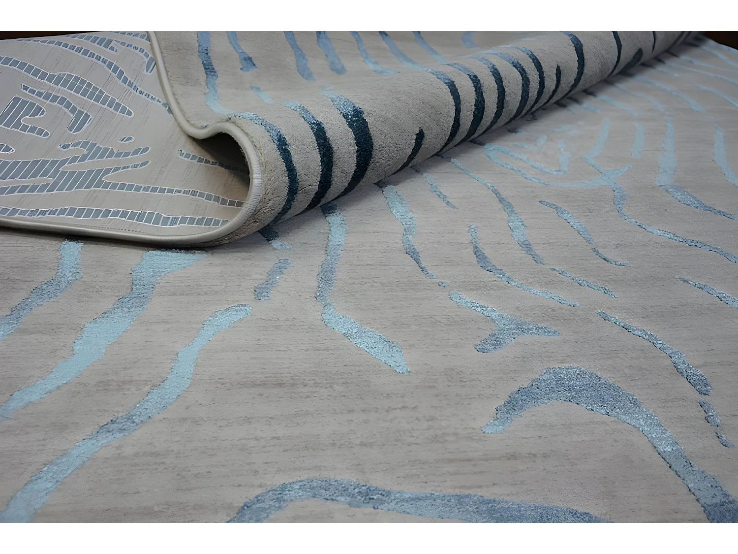 Tapijt ACRYL MANYAS 1703 zilver/Blauw 160x230 cm