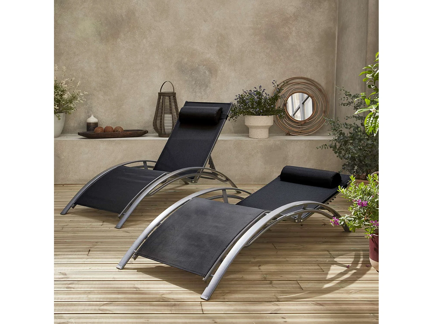 Duo de bains de soleil aluminium - Louisa Gris et noir - Transats aluminium et textilène