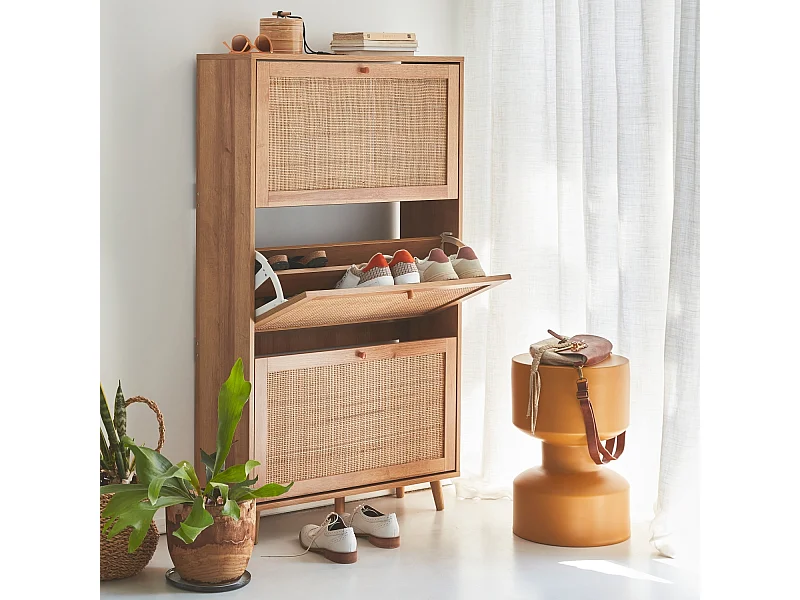 Meuble à chaussures. 3 abattants en cannage. Bohème.  L 75 x P 26 x  H 131cm