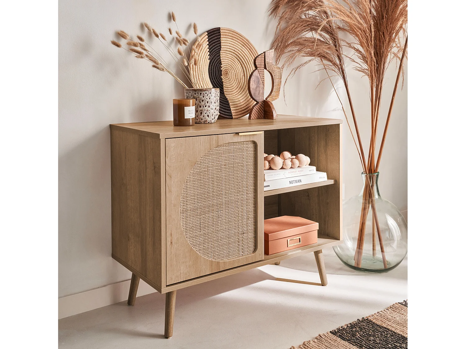 Aparador estilo escandinavo con madera redondeada, 80cm natural