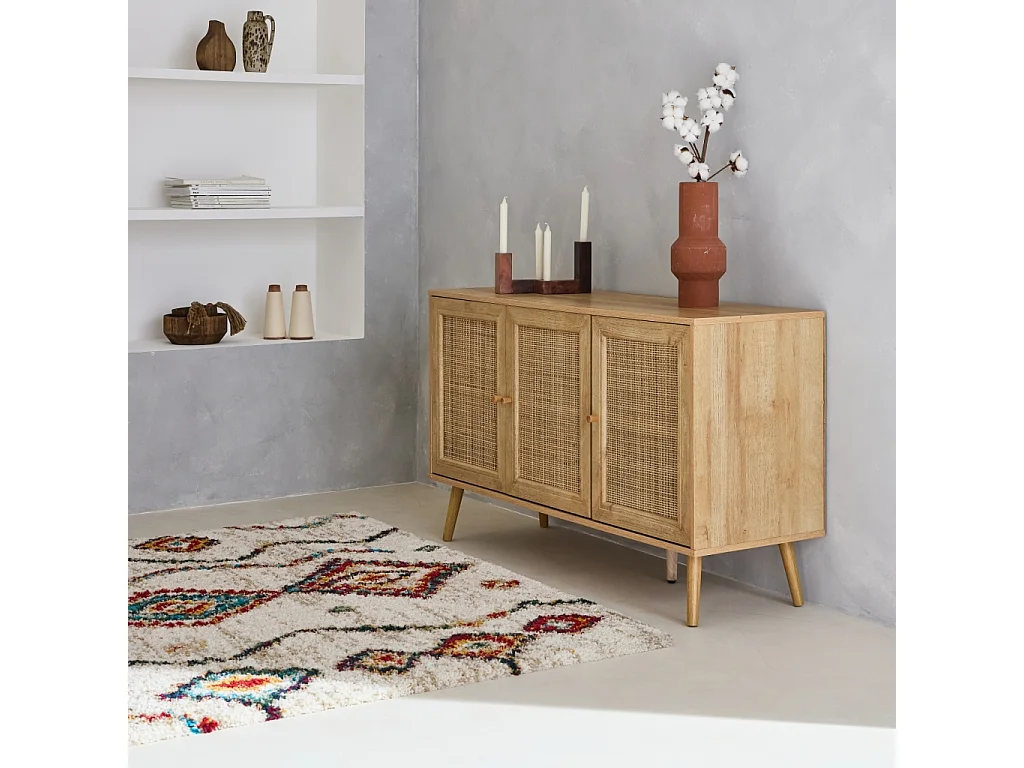 Buffet de rangement en cannage 120x39x70cm  - Bohème - 2 niveaux. 3 portes. pieds scandinaves. buffet bas