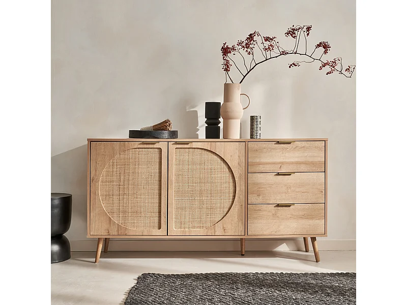 Buffet de rangement. Eva.  décor bois et cannage arrondi. 2 portes 3 tiroirs. buffet bas. L 150 x l 39 x H 79cm