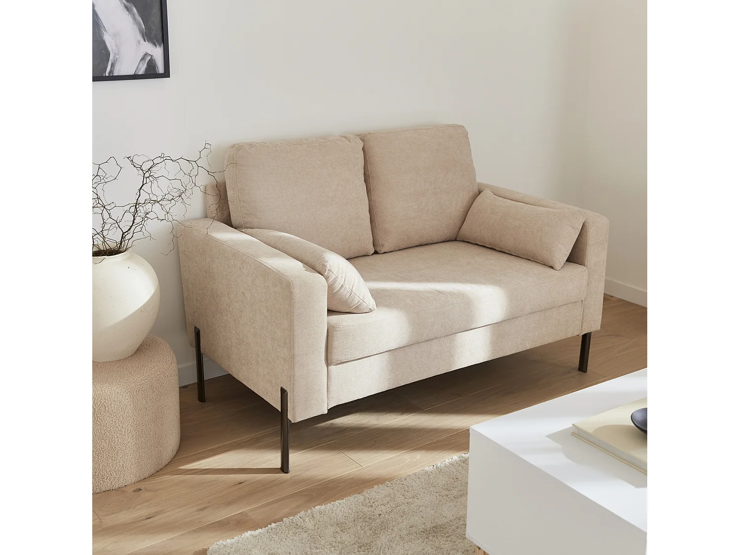 Sofá de pana con patas de metal de 2 plazas beige