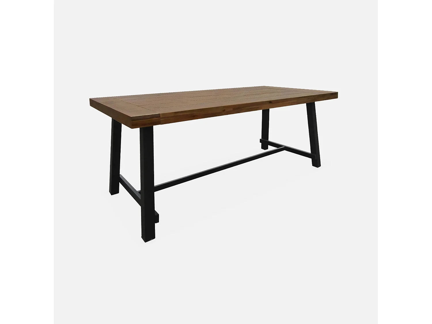 Table intérieur/extérieur en bois foncé. effet noyer et acier galvanisé noir. Fortaleza 190cm. 6-8 places