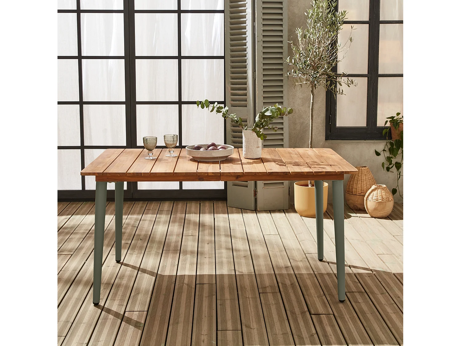 Mesa de jardín de madera y metal de 6 plazas verde kaki