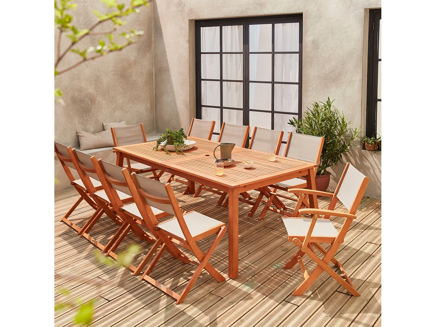 Set tavolo da giardino allungabile in legno con 10 sedie, marrone