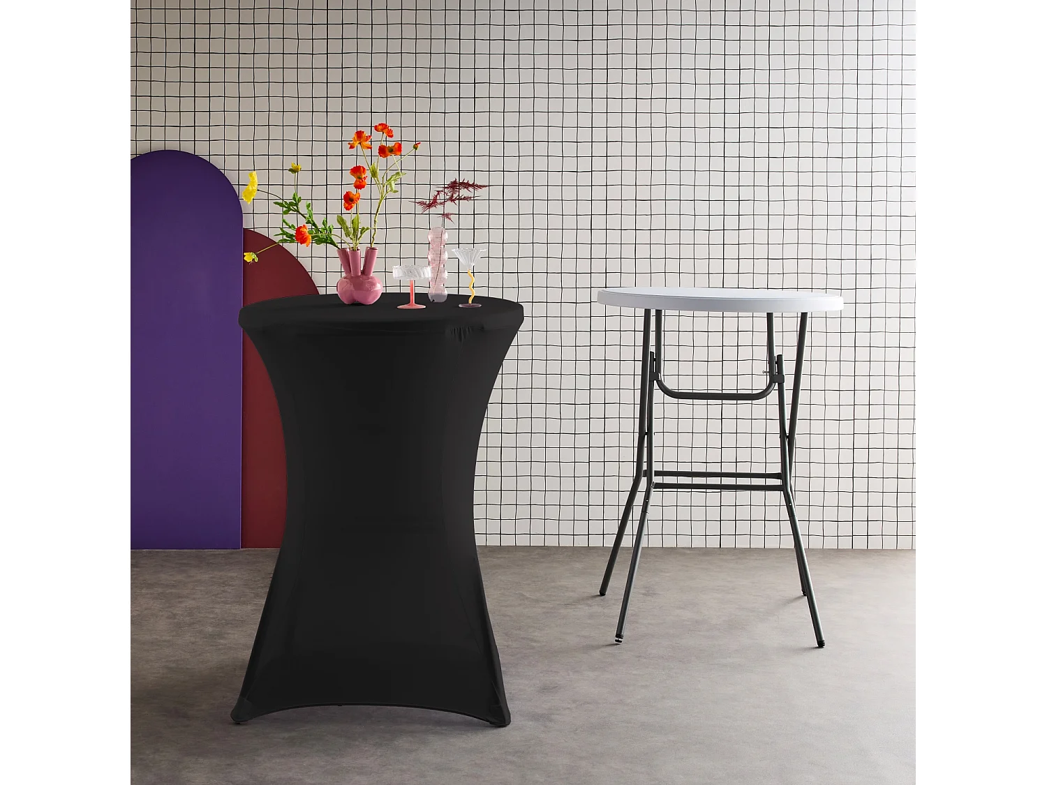 Lot de 2 tables hautes de réception – GALA – Mange debout. pliables. Ø80cm x 110cm +  2 housses en polyester. noires