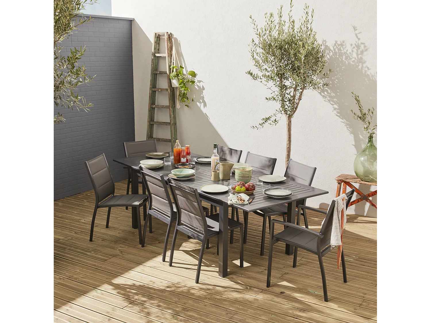 Table de jardin extensible aluminium + 8 assises - Chicago Anthracite/Gris taupe - Table en aluminium 175/245cm avec rallonge et 8 assises en textilène