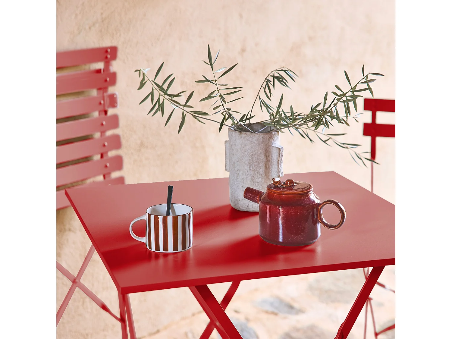 Tavolo da giardino pieghevole in metallo con 2 sedie, terracotta