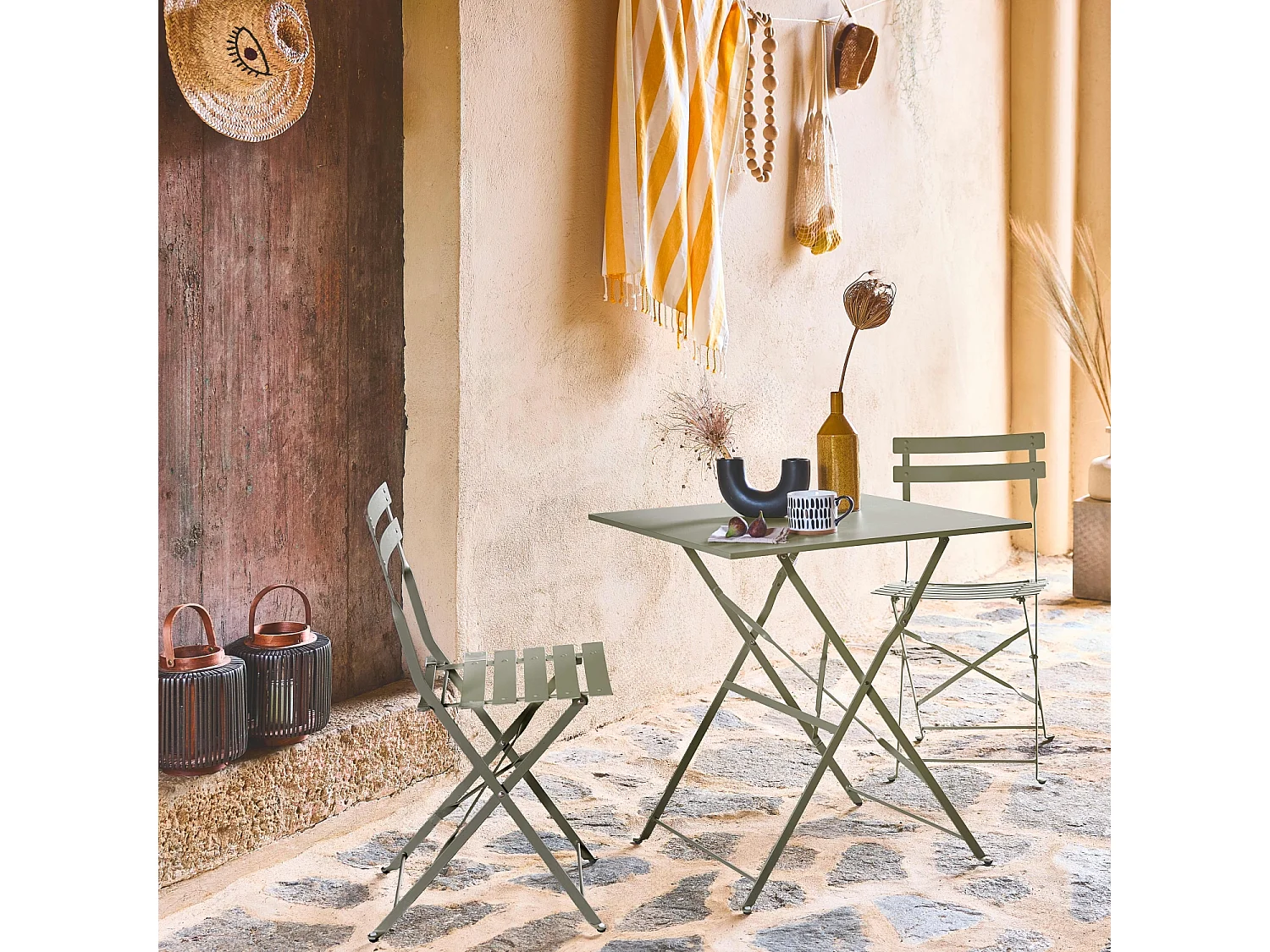 Table de jardin bistrot pliante métal + 2 assises vert de gris 70 x 70cm. acier thermolaqué