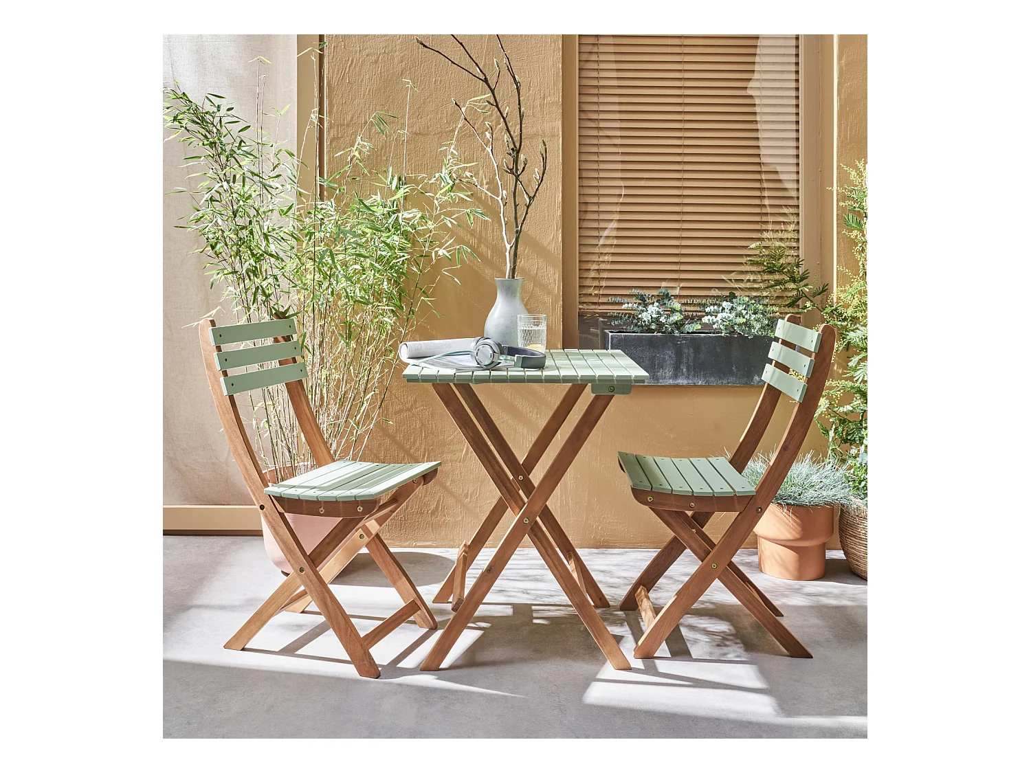 Set tavolo da giardino bistrot in acacia, 2 posti verde grigio