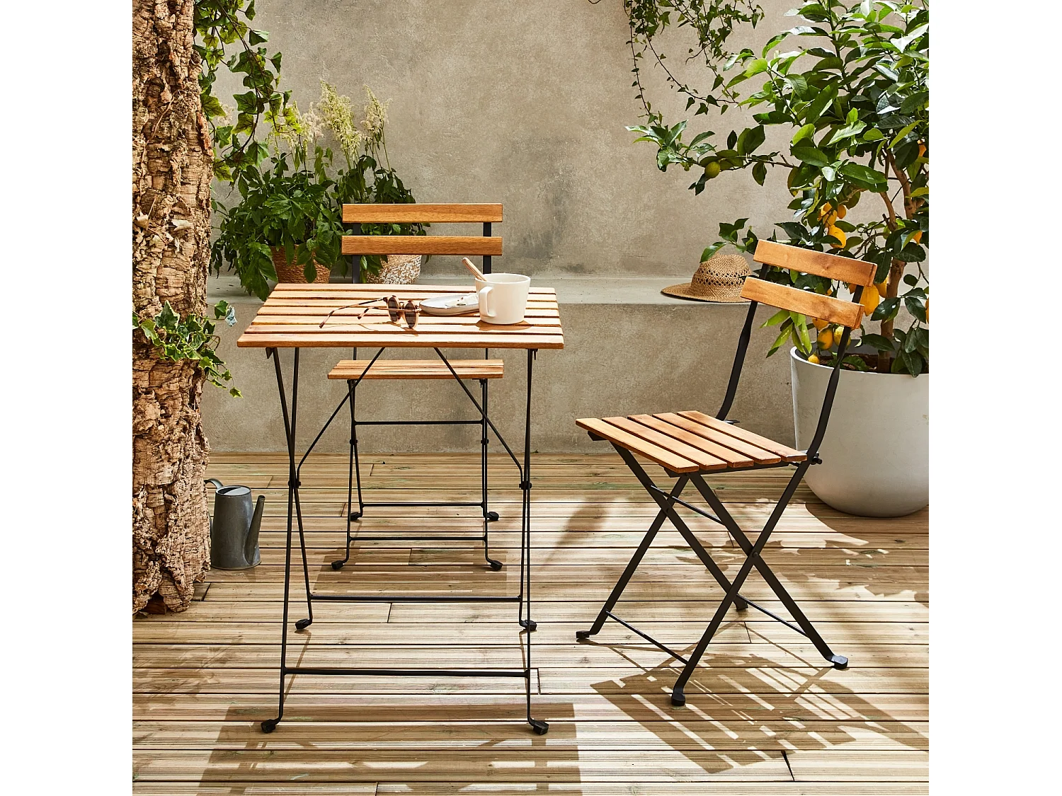 Table de bistrot pliante bois d'acacia et métal + 2 assises 55 x 54 cm