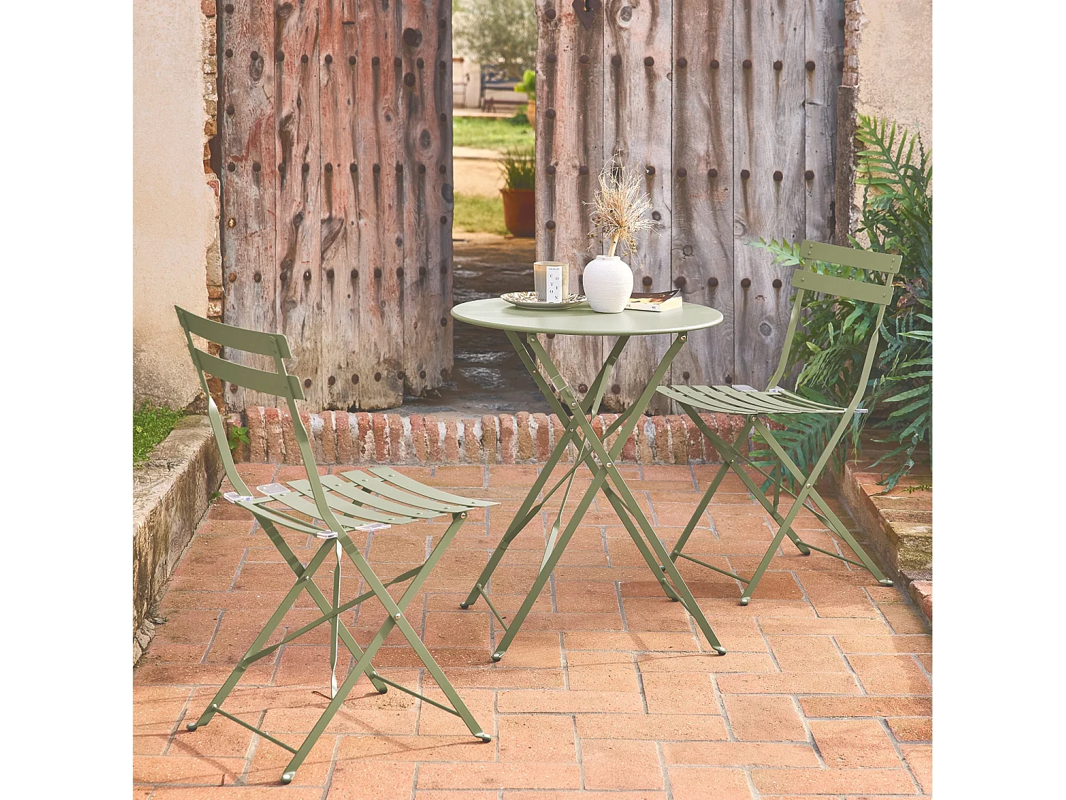 Set mesa de jardín bistró plegable de acero con 2 sillas,  ø60cm verde