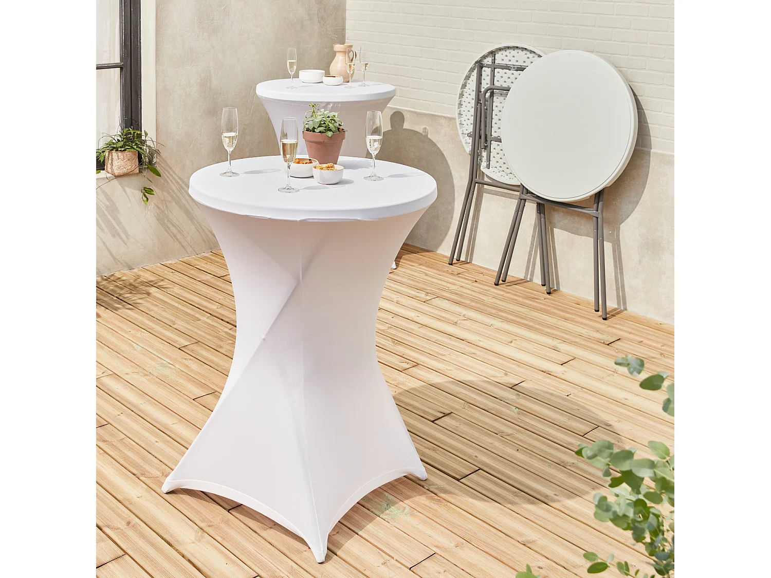 Set di 2 tavoli pieghevole con copertura protettiva, bianco