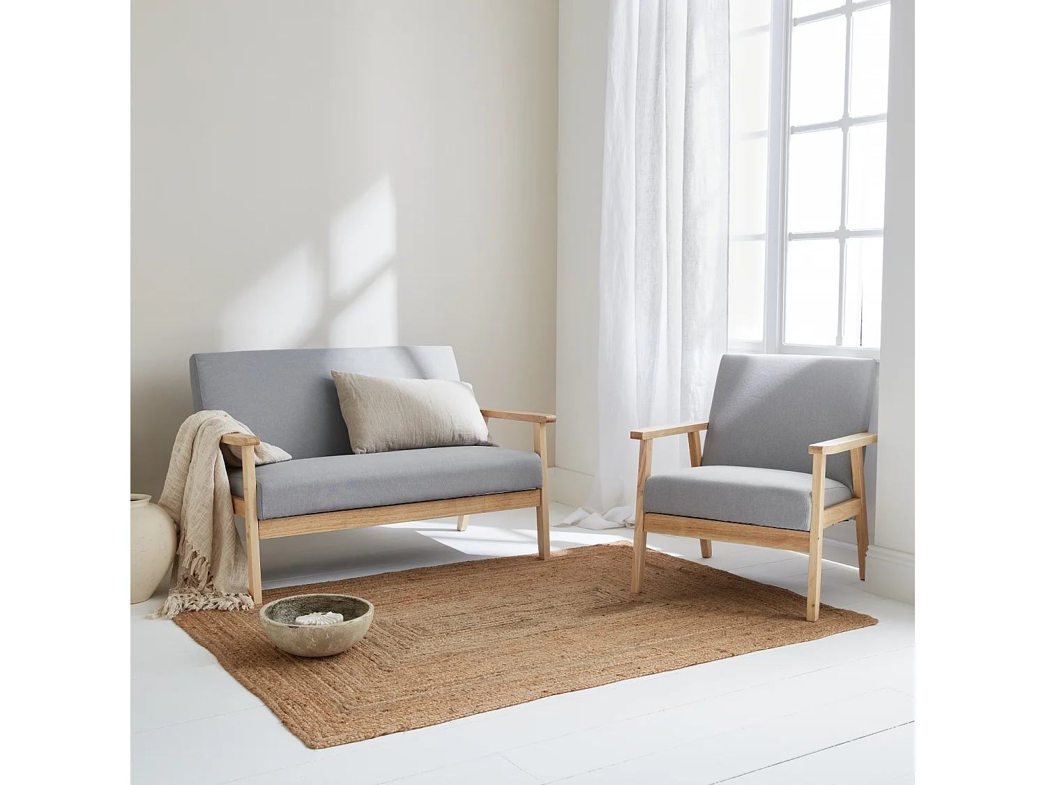 Panca e poltrona a 3 posti in legno e tessuto, grigio chiaro