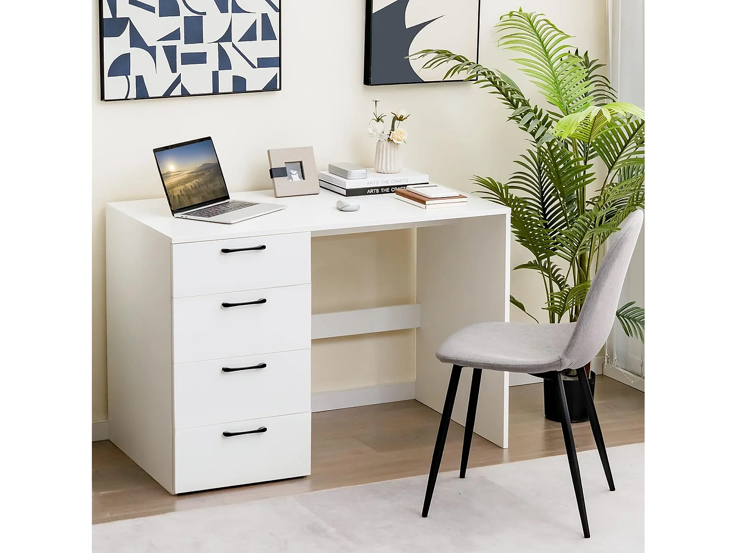 Schreibtisch mit 4 Schubladen