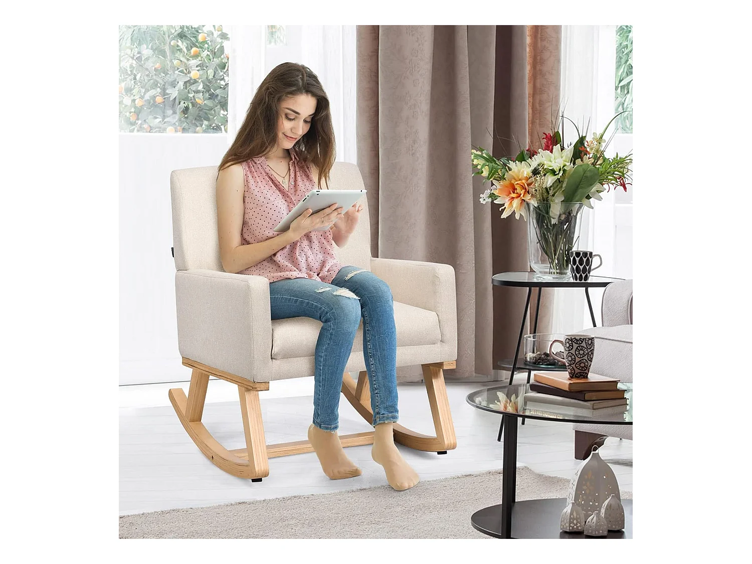 Sedia a dondolo con base in legno massello, Poltrona oscillante imbottita con stile moderna per soggiorno Beige