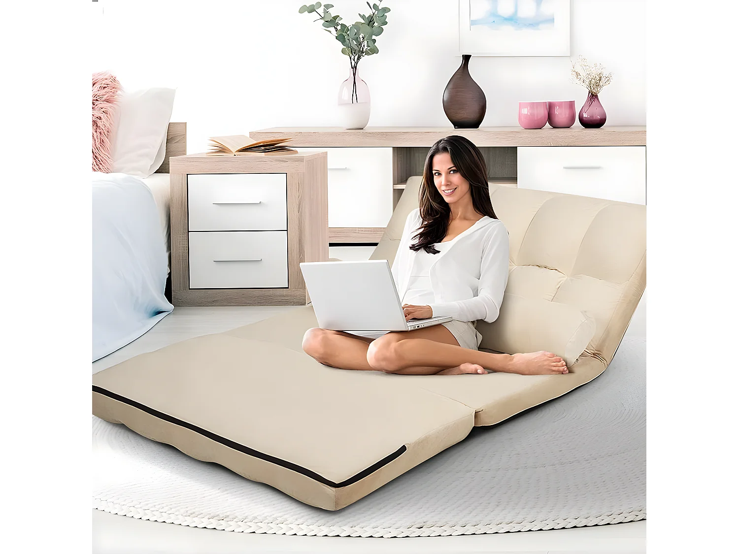 Schlafsofa mit 2 Kissen