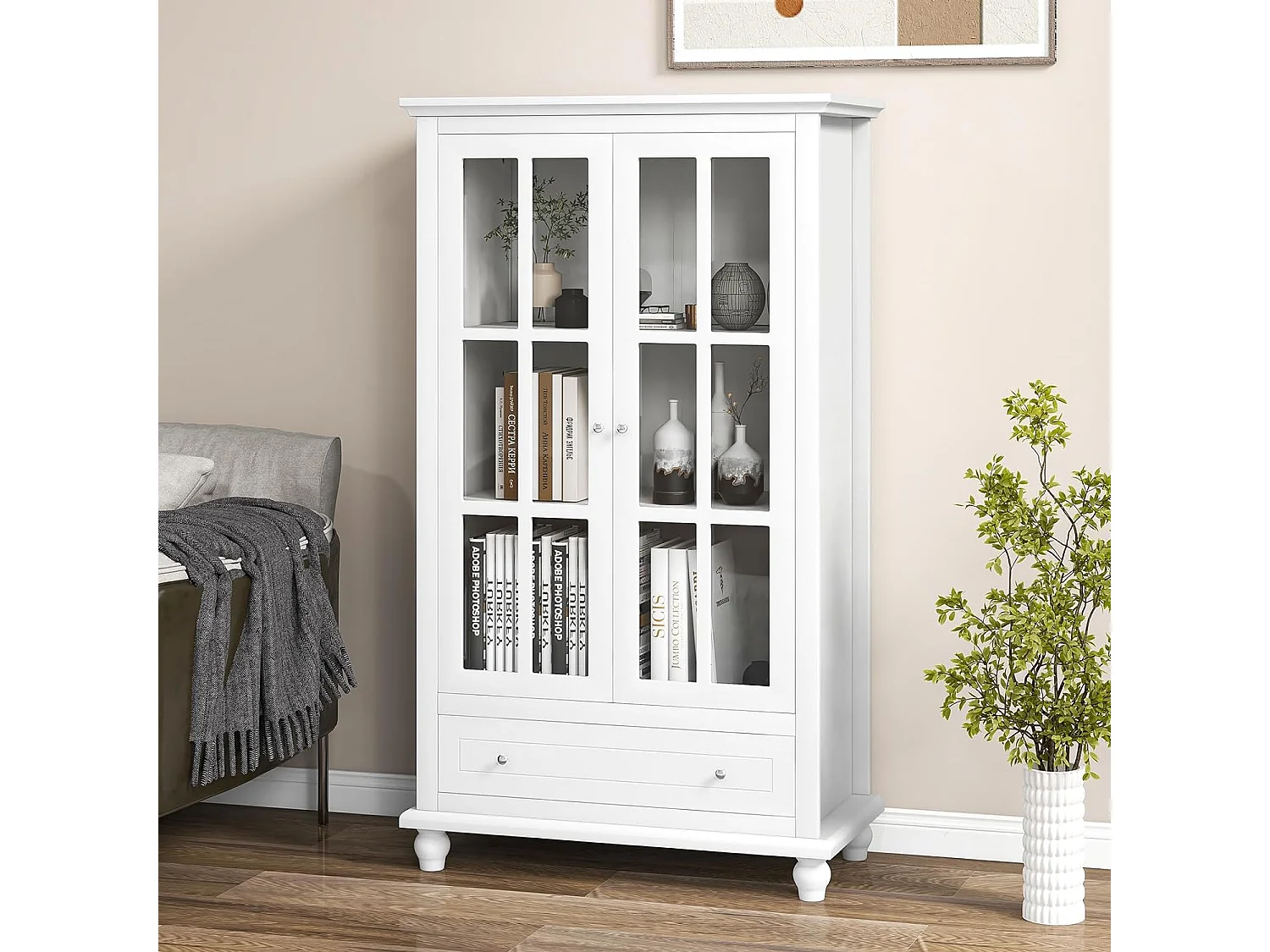 Bücherschrank mit Türen