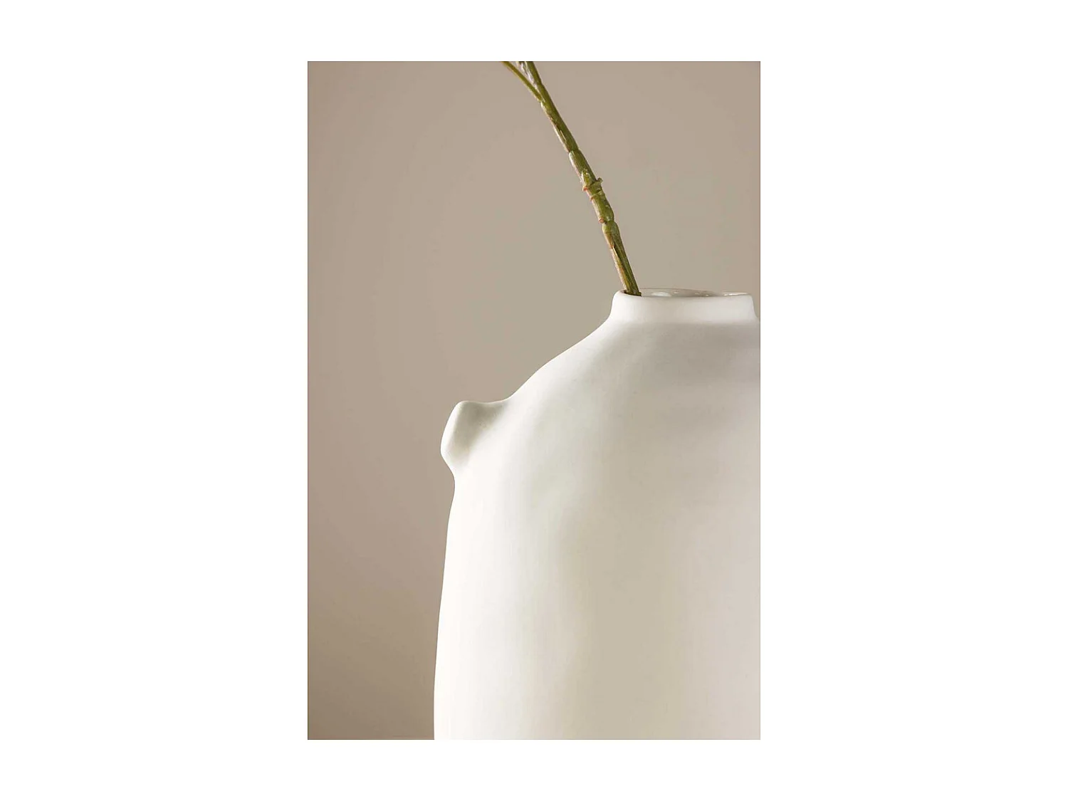 Vase Déco en Céramique "Madi" 28cm Blanc Cassé