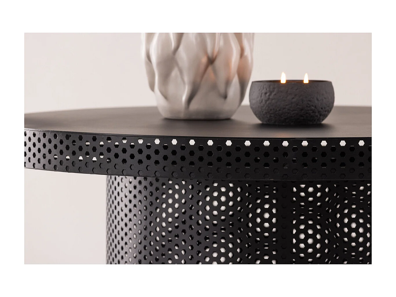 Table Basse Design Ajouré "West End" 100cm Noir