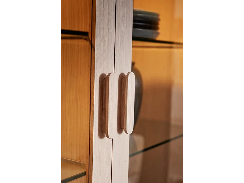 Vitrinekast met led-verlichting Porto - 4 deuren, 2 laden - Massief eikenhout & MDF - Witte olie