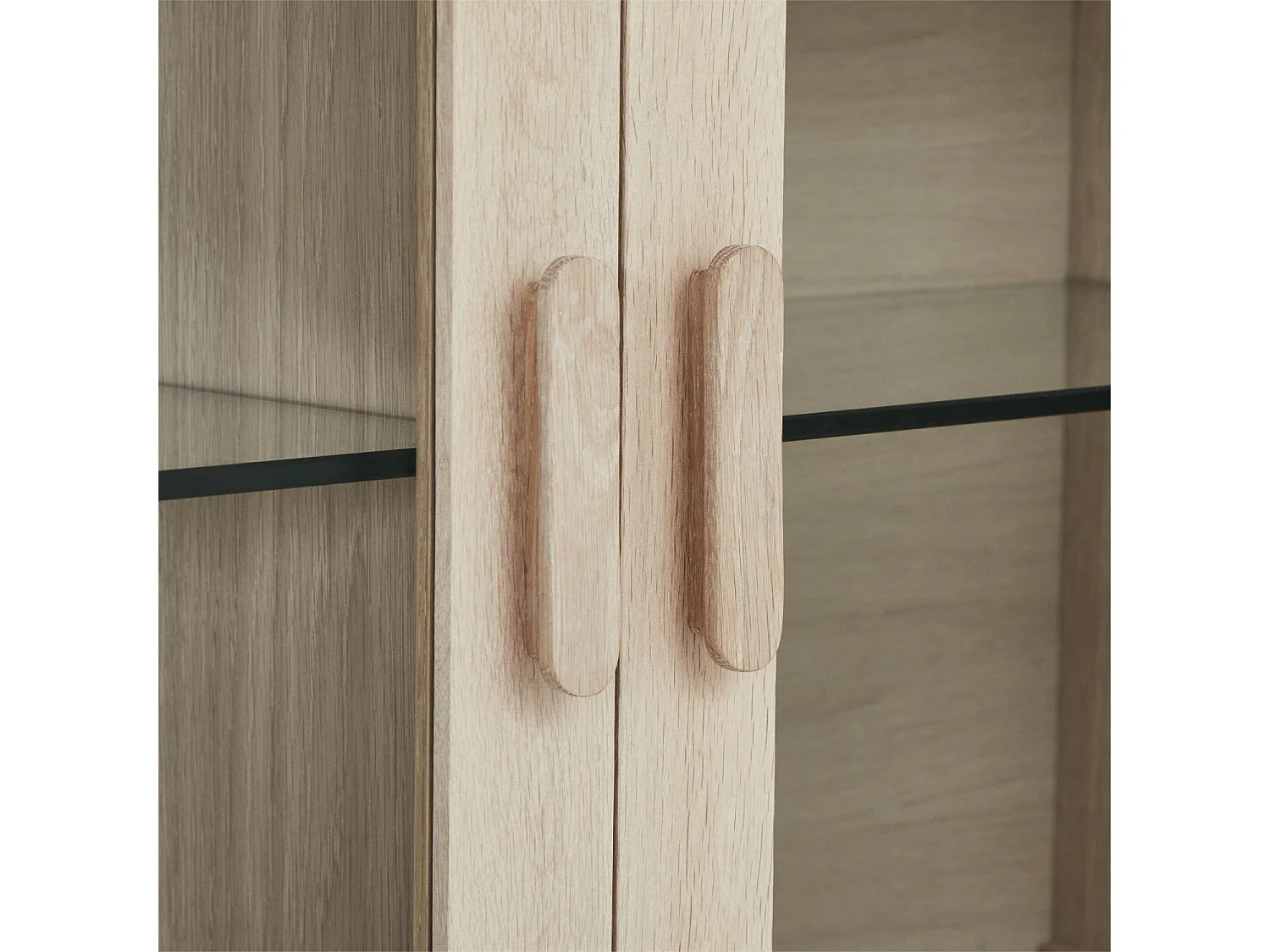 Vitrine murale Porto avec 4 portes et 4 niches - Chêne massif et MDF - huile blanche