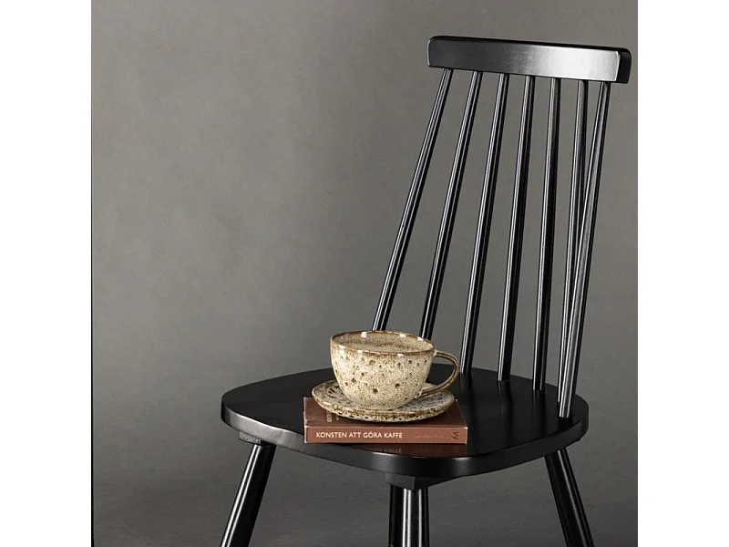 Lönneberga chaise de salle à manger bois noir