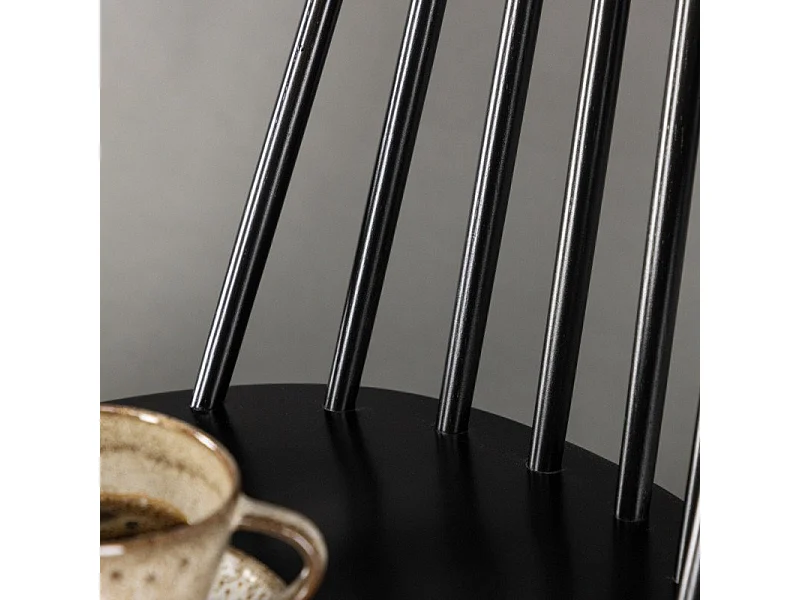 Lönneberga chaise de salle à manger bois noir