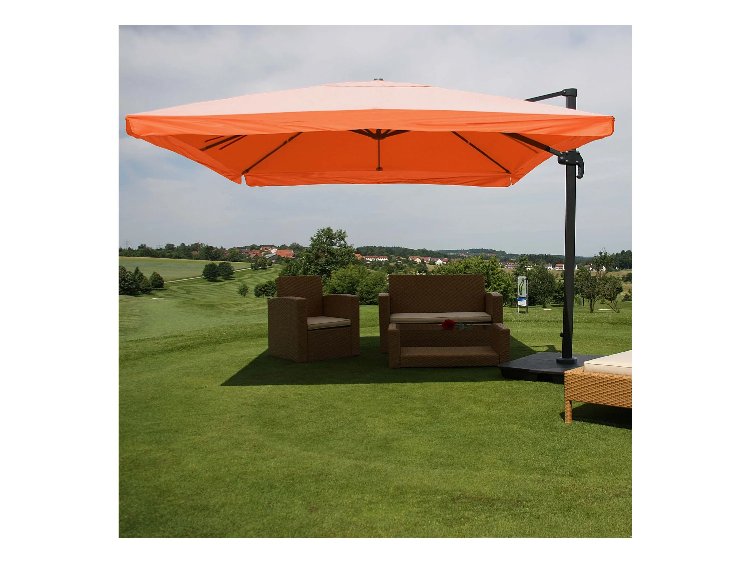 Ombrellone parasole decentrato MCW-A96 3x3m alluminio con volante arancione con base