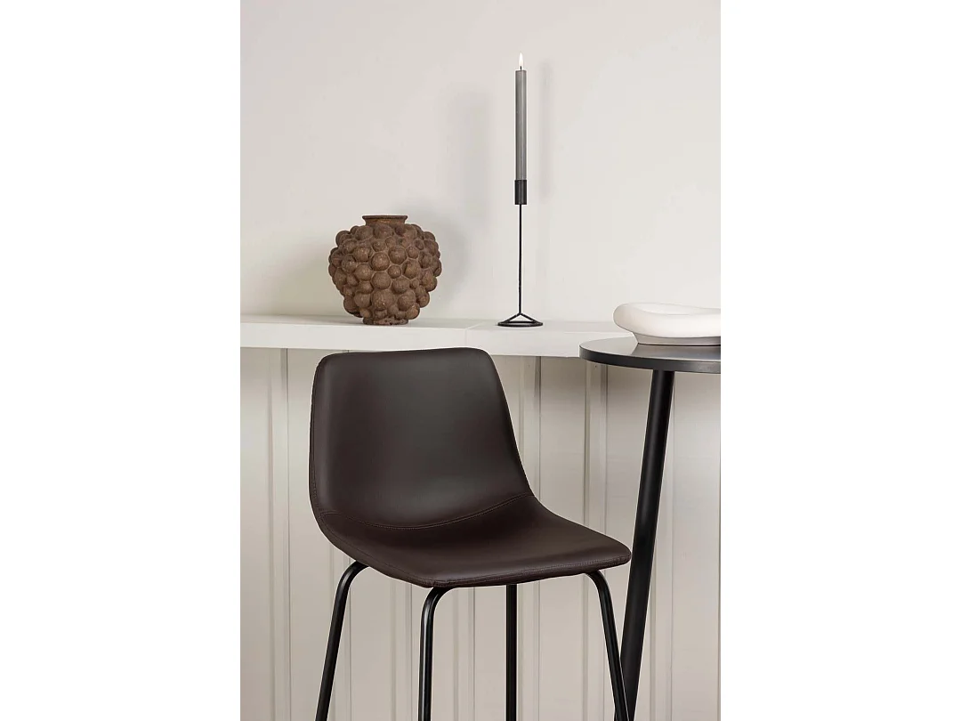 Plaza Barmöbelsett Bartisch schwarz und 2 Alexi Barhocker braun.
