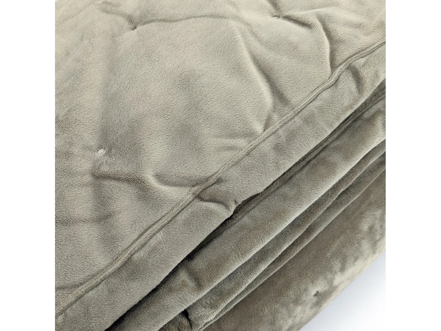 Couvre-lit 220x240 GIPSY velours piquage points brodés vert Olive