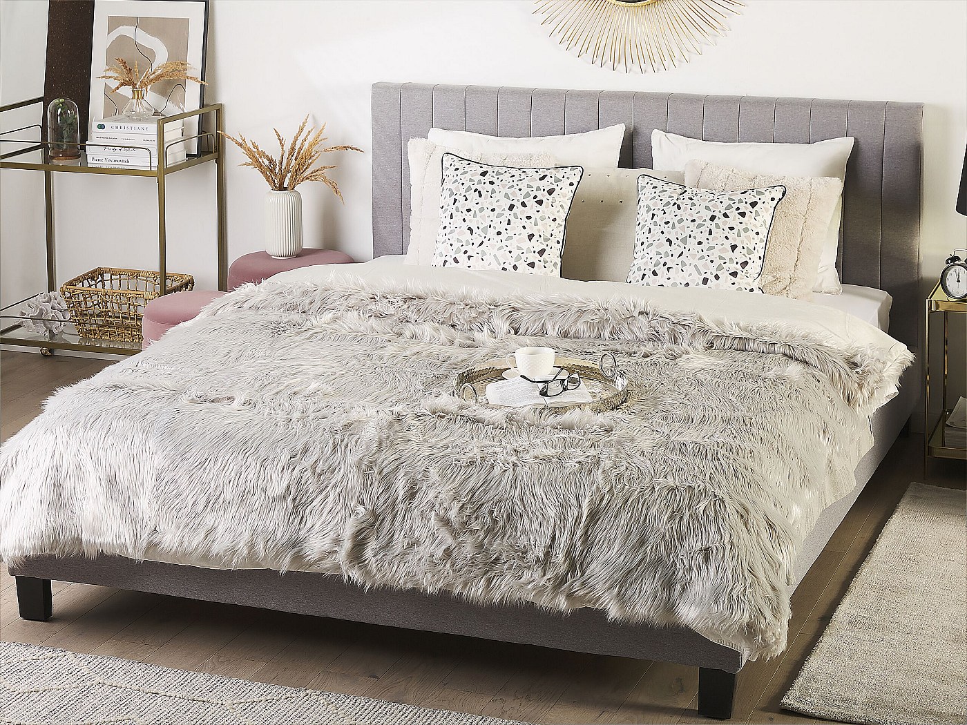 Copriletto reversibile grigio con trapuntatura 200 x 220 cm