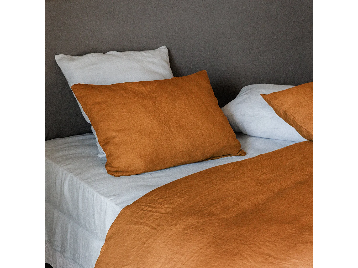 Drap housse en lin lavé froissé 140x190 cm SONATE orange Terre Cuite