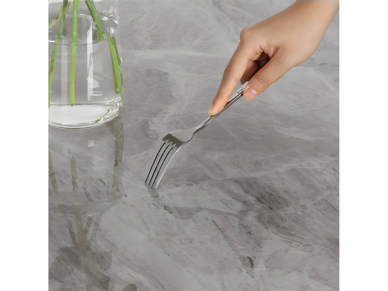 Table à Manger Marbre Ronde: Table Salle à Manger 4 Personnes 80x80x76cm Table Cuisine avec Pieds en Métal