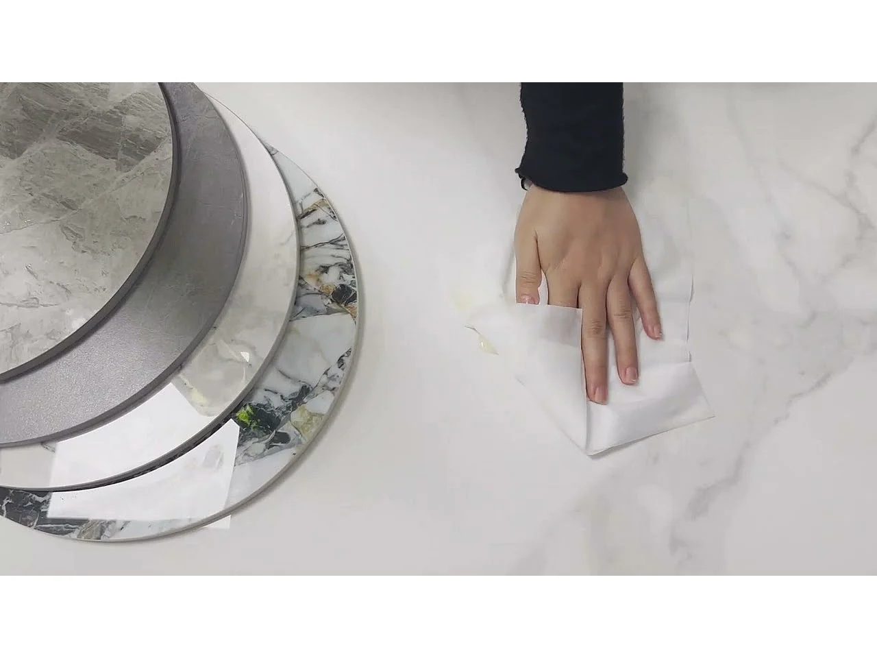 Table salle à manger extensible tables de cuisine avec rallonge 8 personnes 150x85x79cm / 180x85x79cm