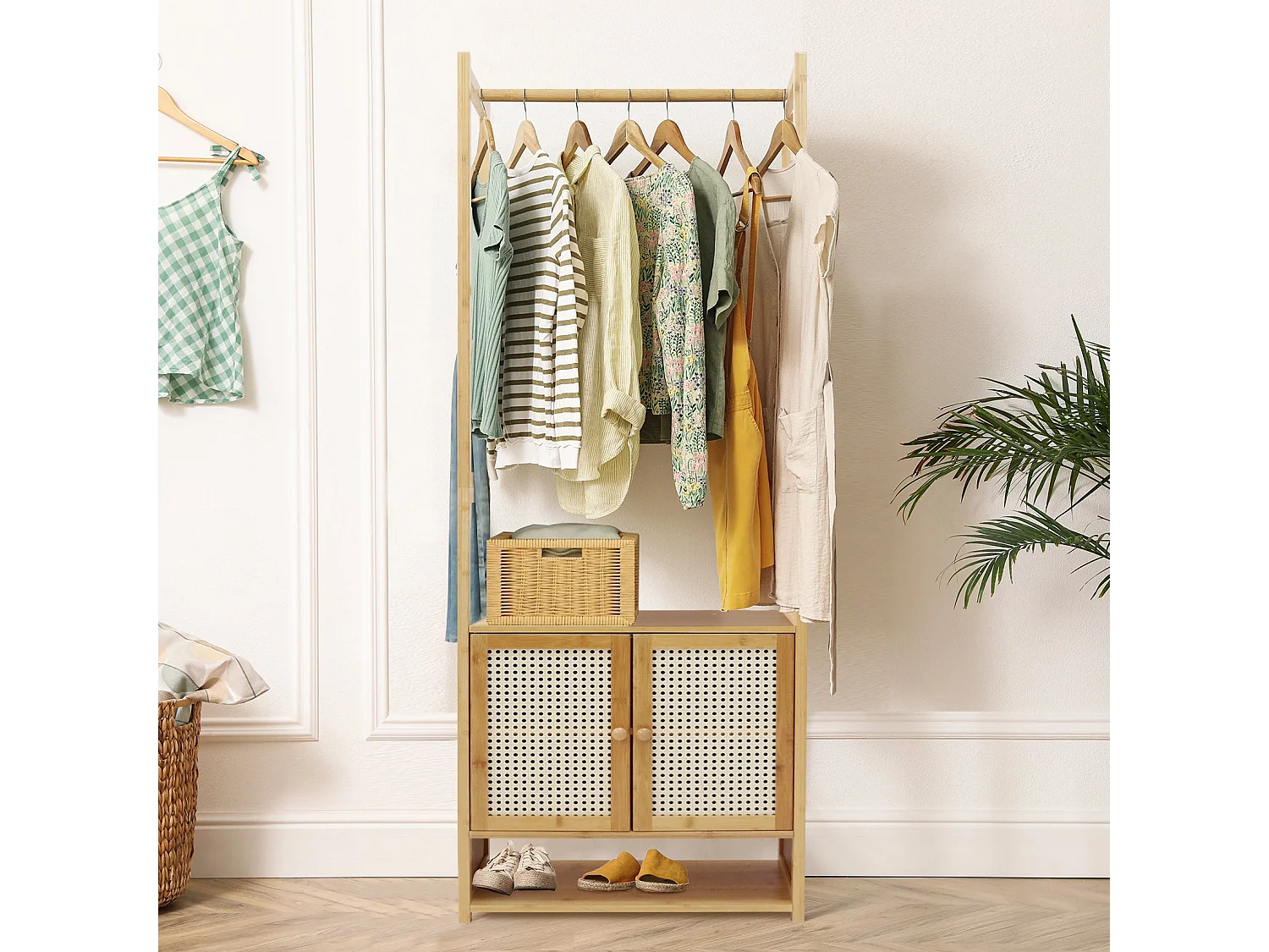 Bambus Kleiderständer, stabiler Garderobenständer auf Füßen, 53x31,5x168cm