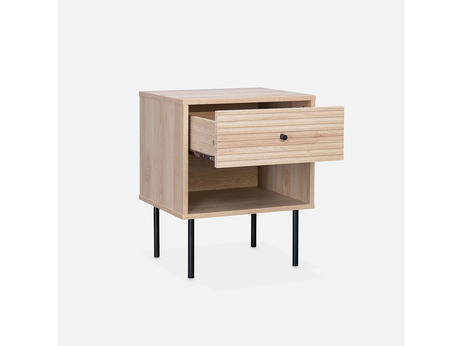 Set di 2 comodini effetto legno scanalato, marrone naturale