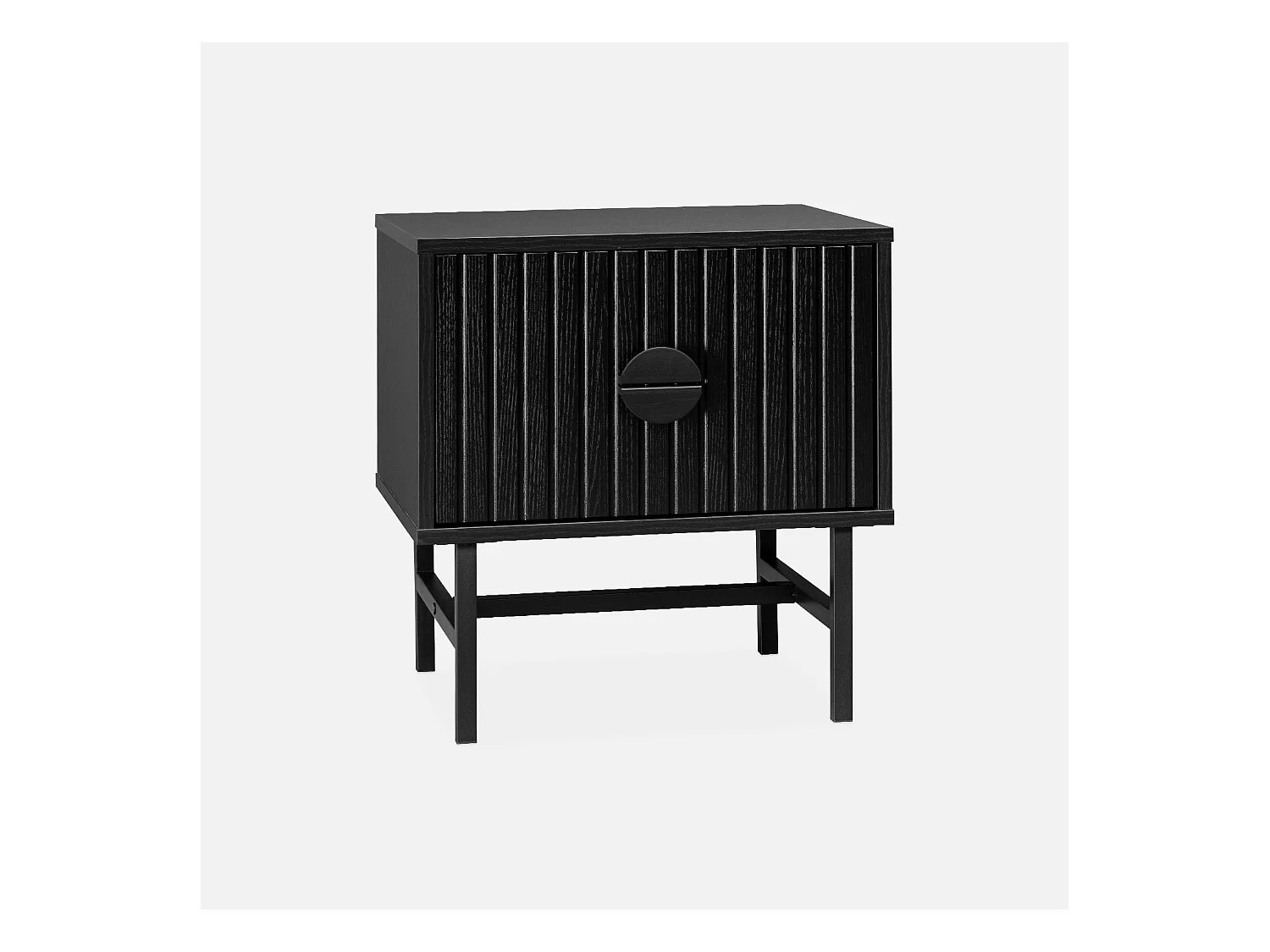 Table de chevet noire décor bois rainuré. un tiroir. L 48 x l 39 x H 50cm