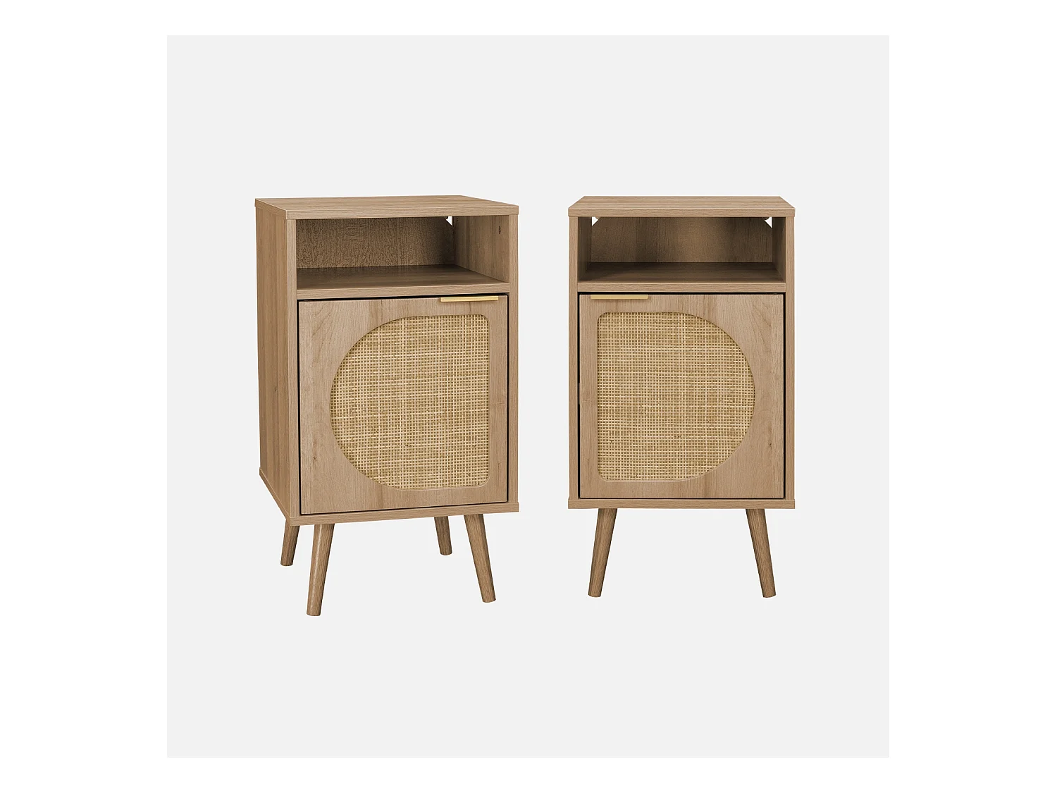 Lot de 2 tables de chevet. Eva. décor bois et cannage arrondi. une porte. un espace de rangement. L40 x l39 x H65.8cm