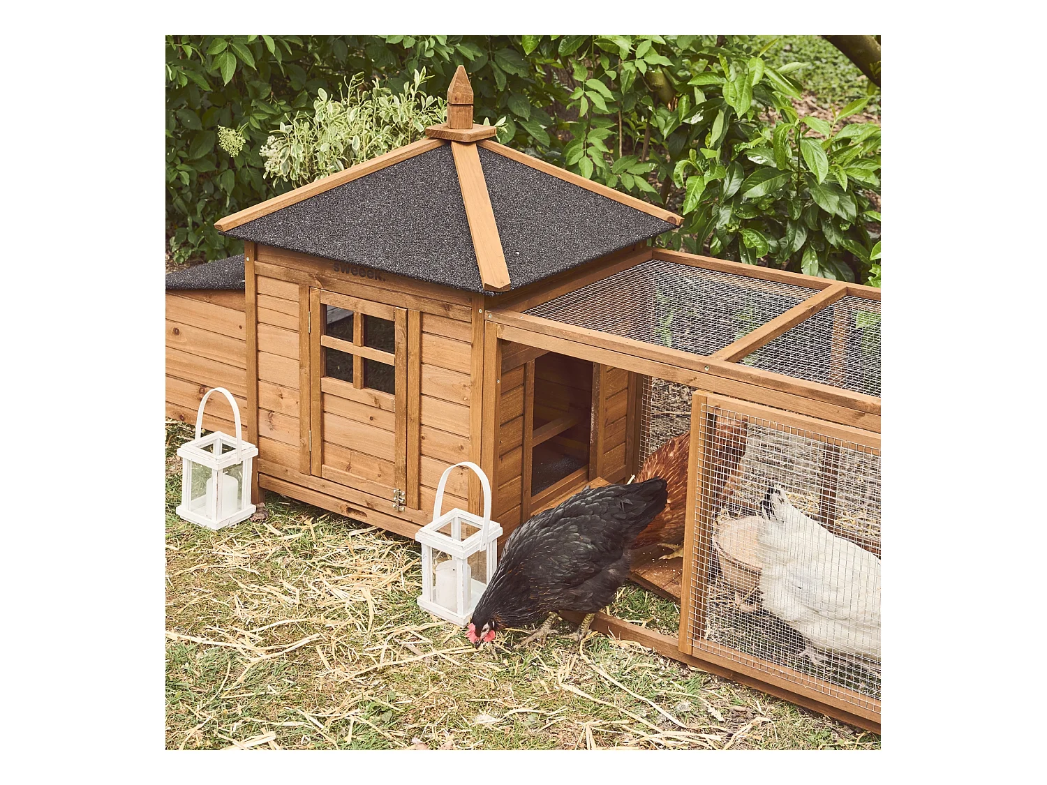 Gallinero de madera con corral para 4 gallinas madera