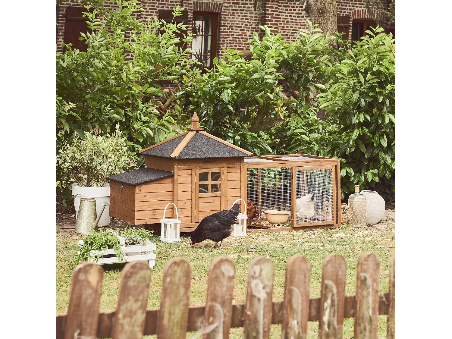 Poulailler en bois JAVA. 2 poules. cage à poule avec enclos