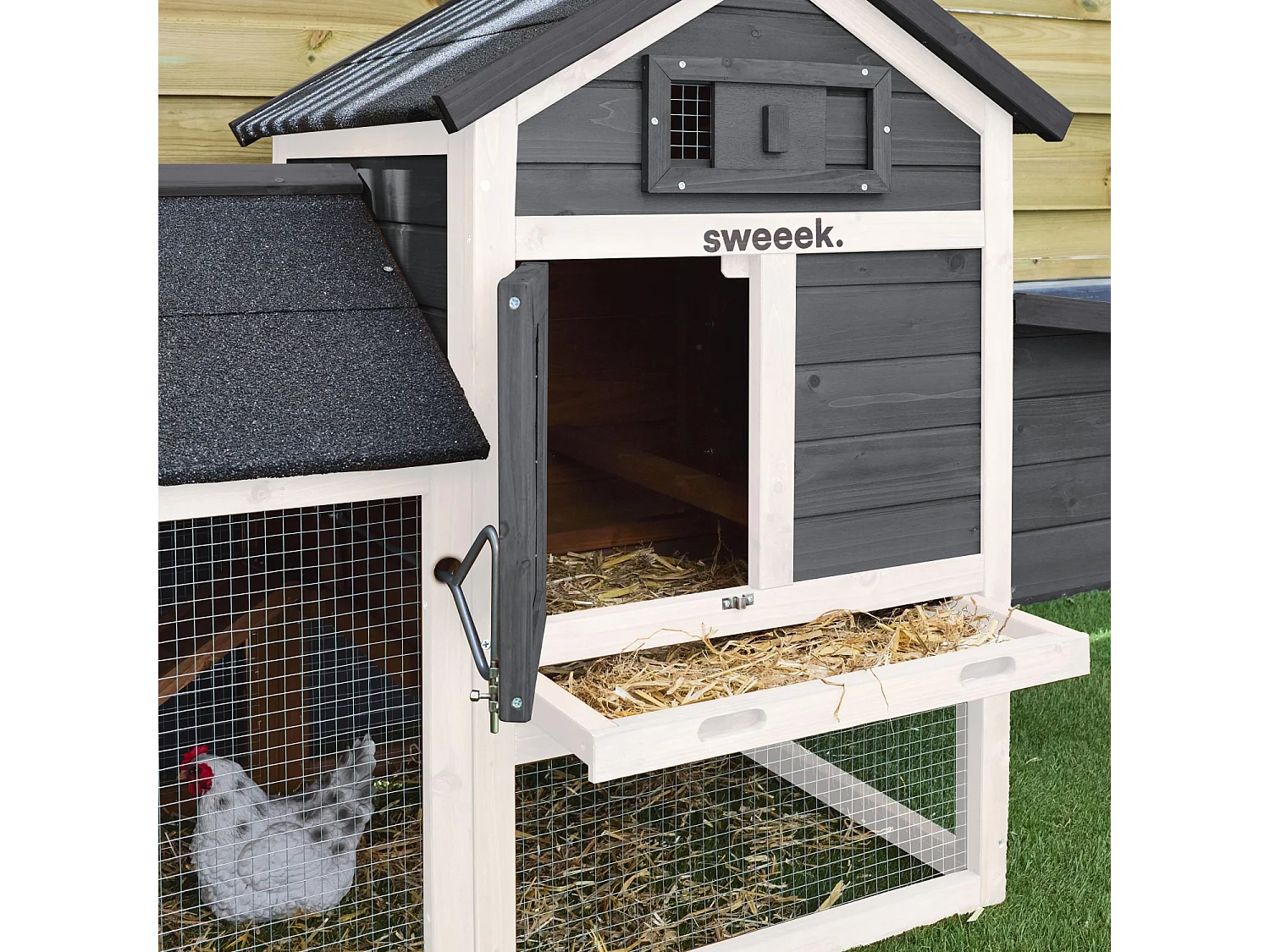 Poulailler en bois anthracite GALINETTE. 3 poules. cage à poule avec enclos