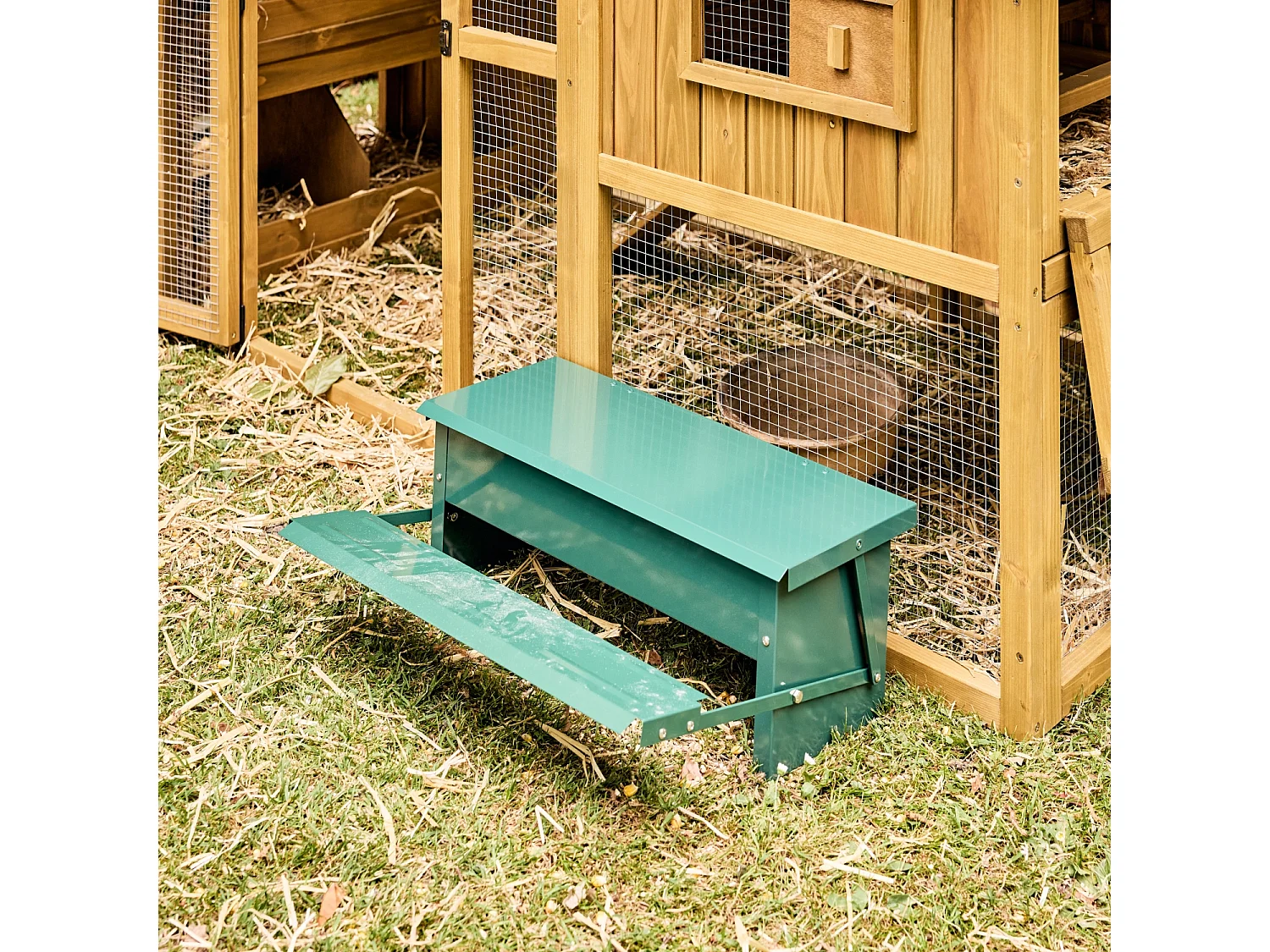 Mangeoire automatique pour poules - distributeur à pédale - capacité de 5kg - acier galvanisé