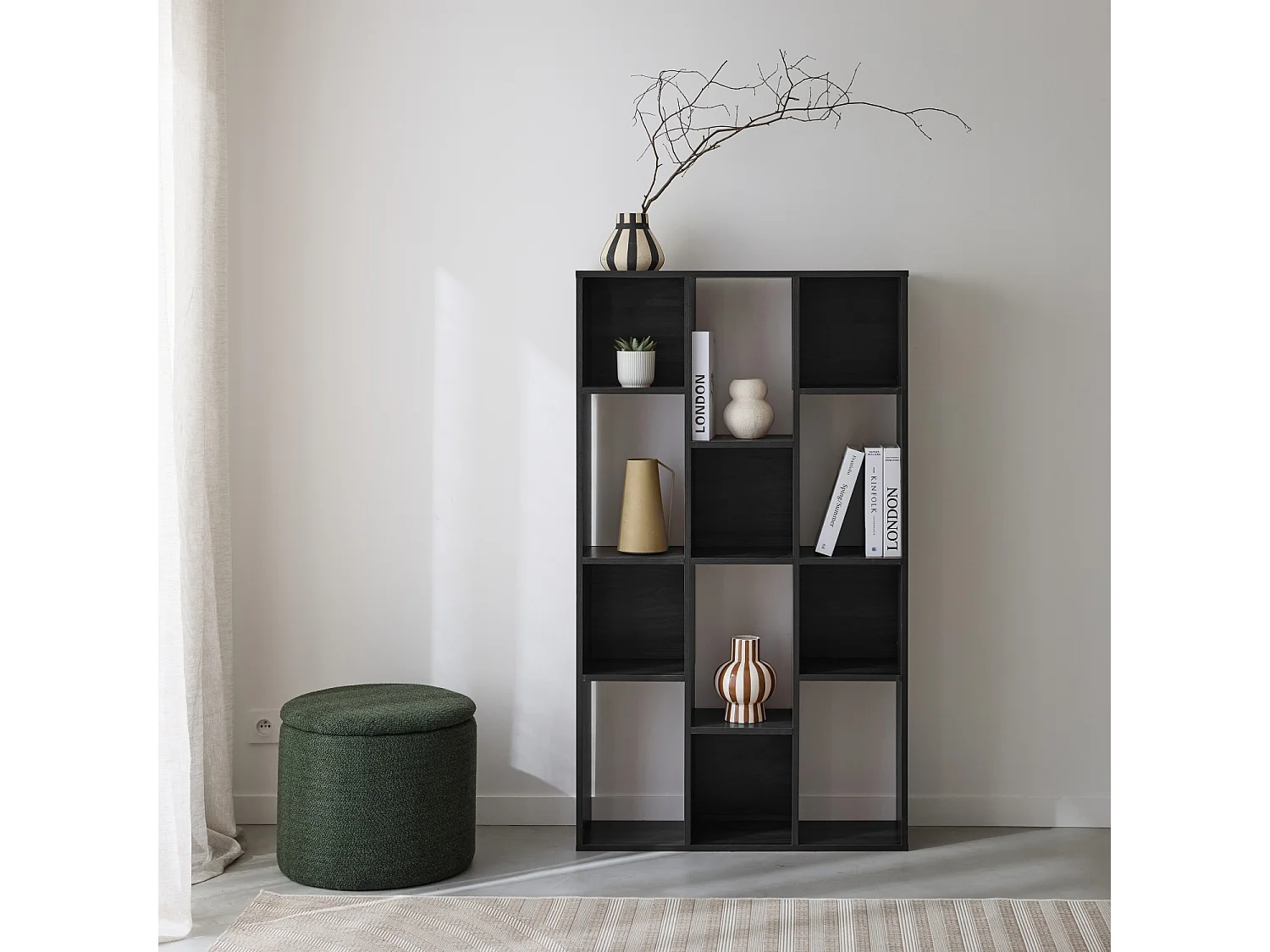 Scaffale con 3 ripiani e 12 scomparti, nero